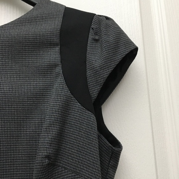 Zara Plaid CapSleeve Dress - Picture 2 of 6